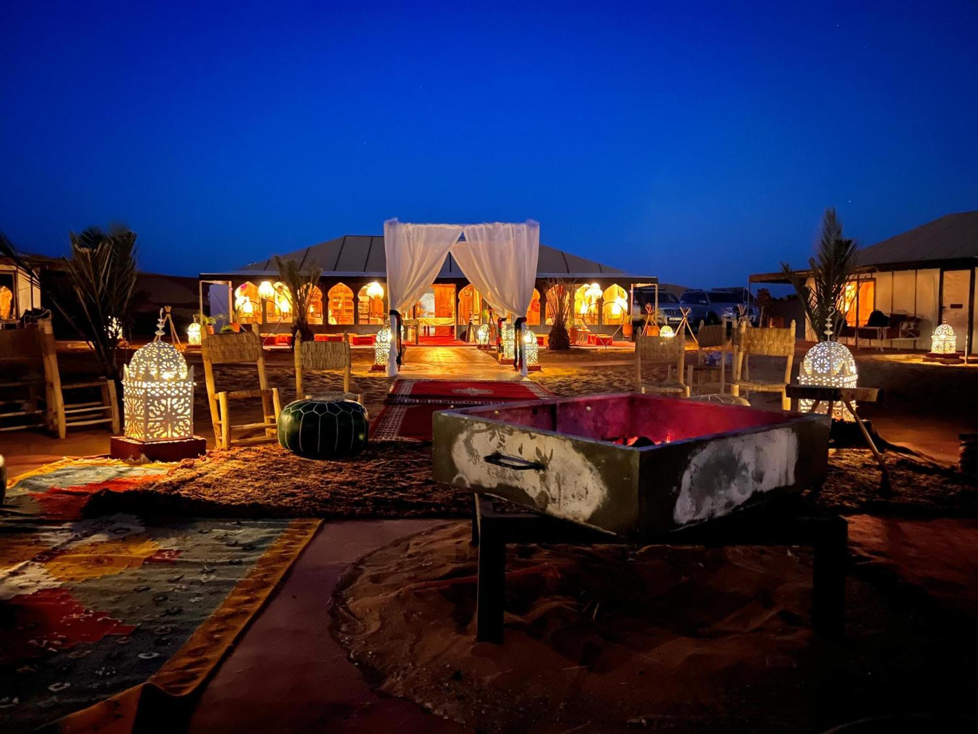 Aladdin Merzouga Camp ภายนอก รูปภาพ
