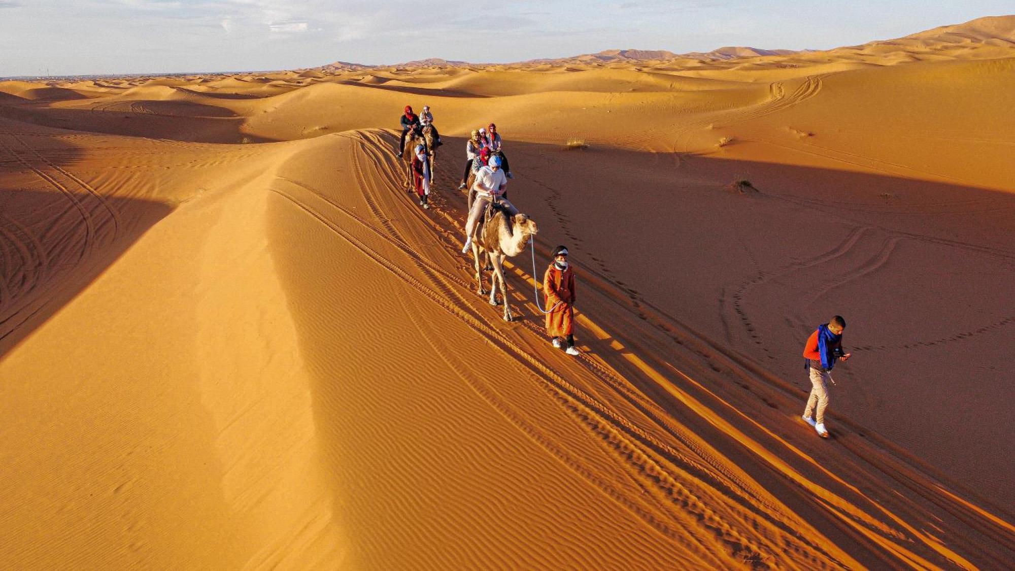 Aladdin Merzouga Camp ภายนอก รูปภาพ