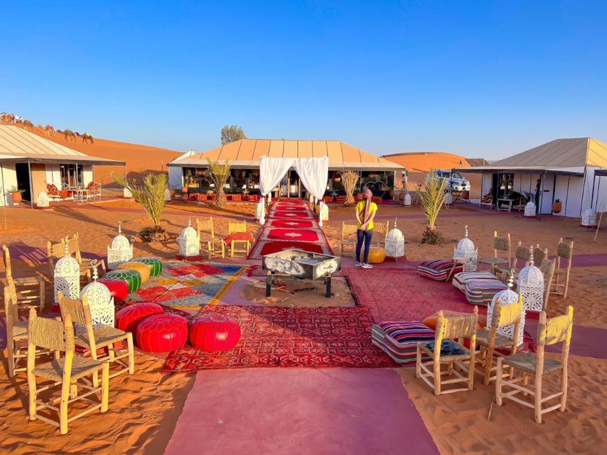 Aladdin Merzouga Camp ภายนอก รูปภาพ