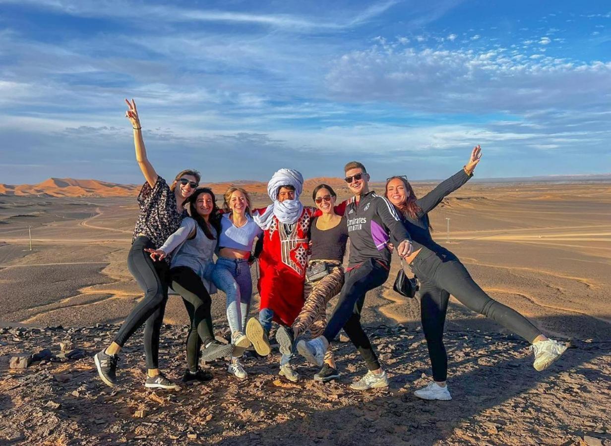 Aladdin Merzouga Camp ภายนอก รูปภาพ