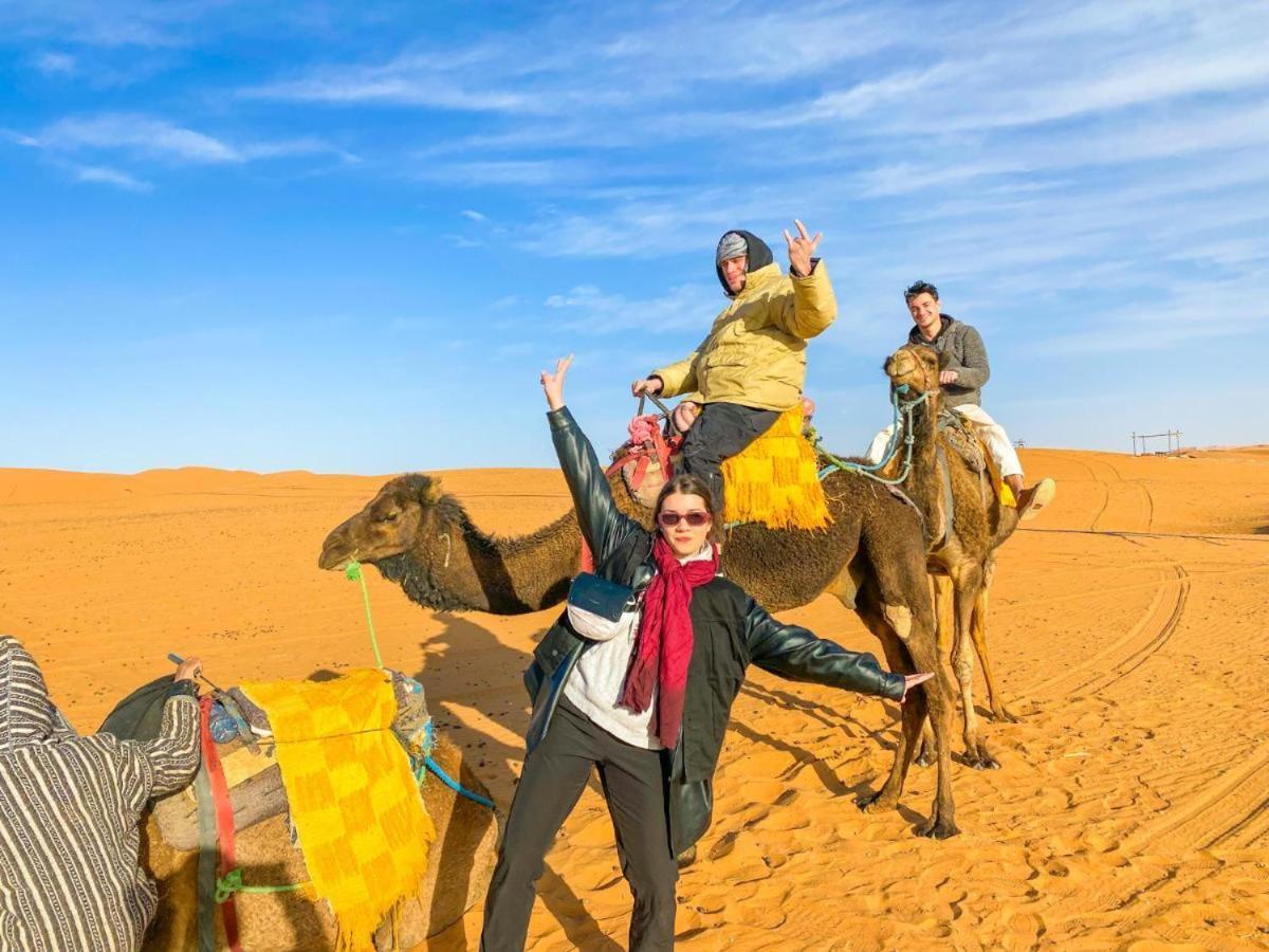 Aladdin Merzouga Camp ภายนอก รูปภาพ