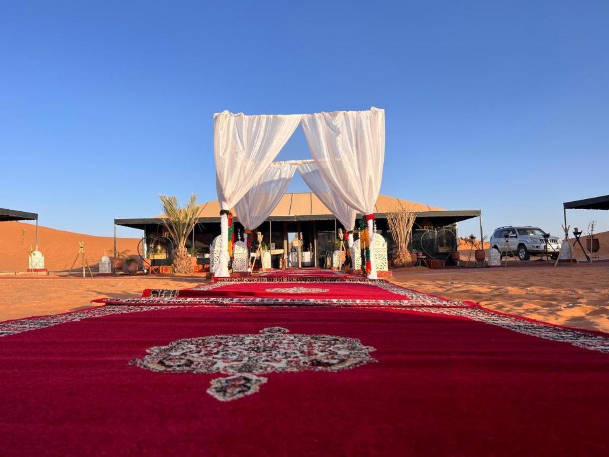 Aladdin Merzouga Camp ภายนอก รูปภาพ