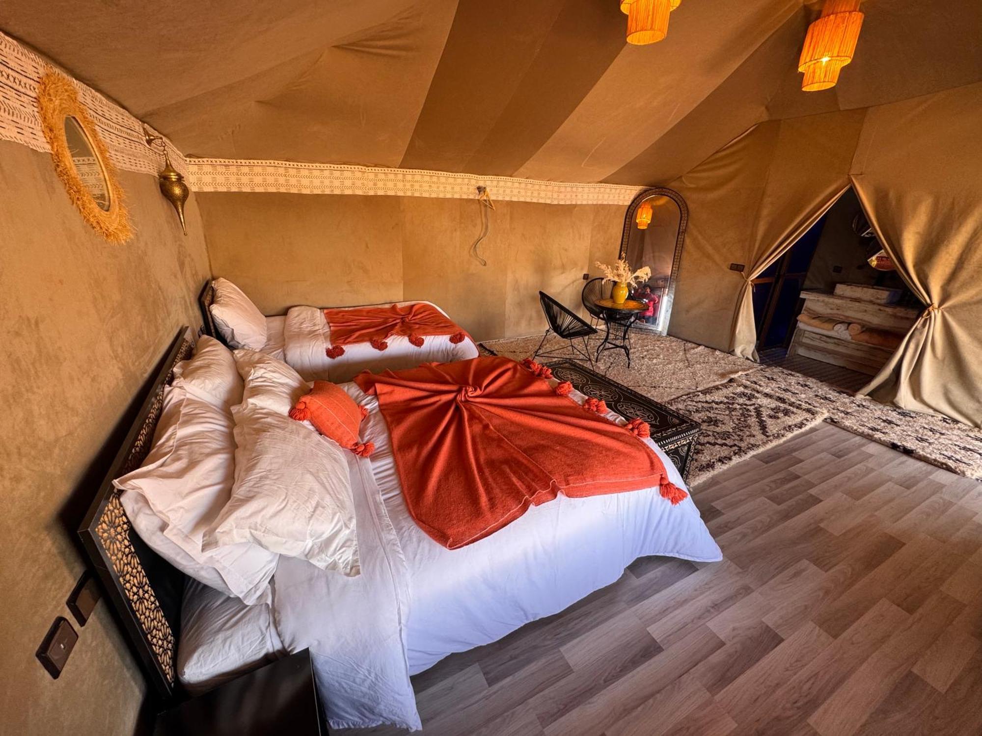 Aladdin Merzouga Camp ภายนอก รูปภาพ