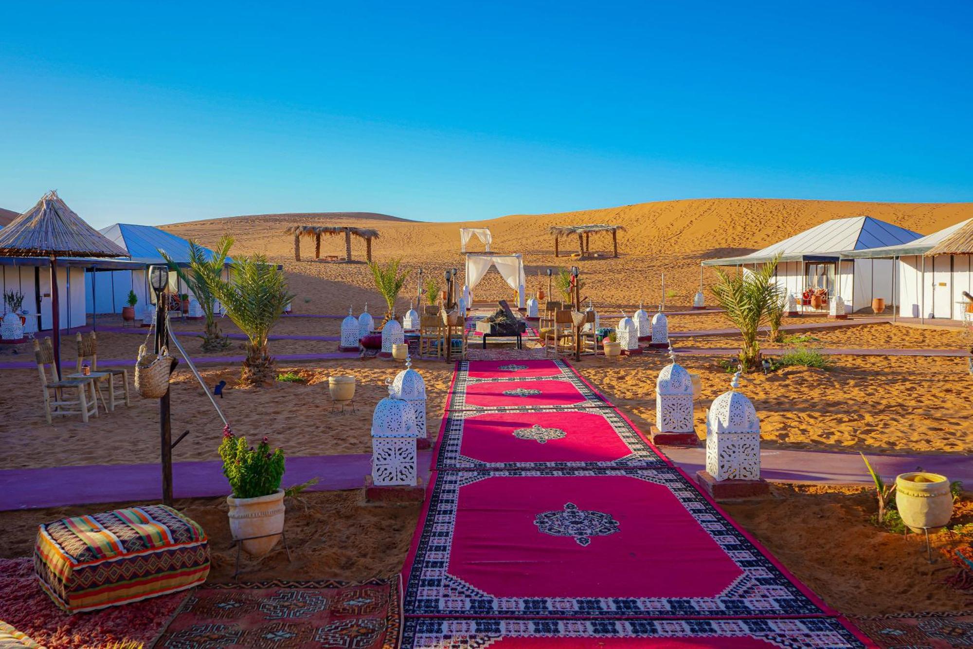 Aladdin Merzouga Camp ภายนอก รูปภาพ