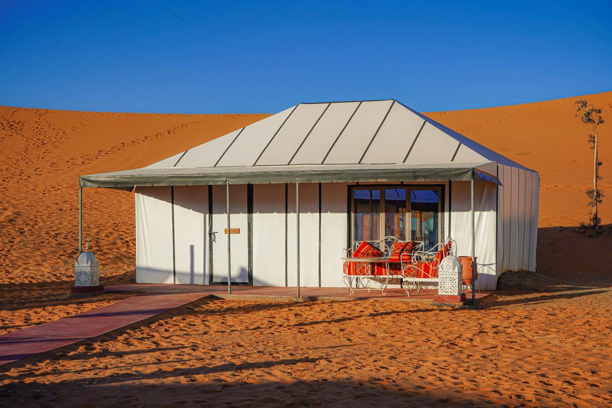 Aladdin Merzouga Camp ภายนอก รูปภาพ