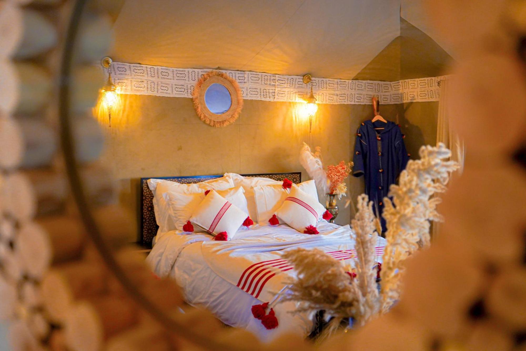 Aladdin Merzouga Camp ภายนอก รูปภาพ