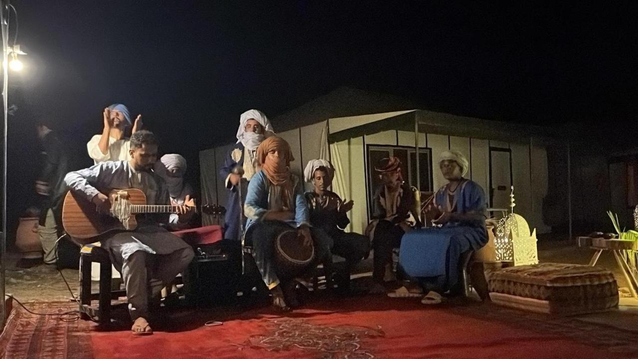 Aladdin Merzouga Camp ภายนอก รูปภาพ