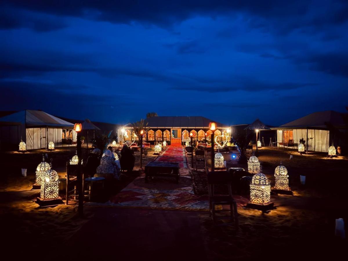 Aladdin Merzouga Camp ภายนอก รูปภาพ